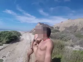 Jerk off at nude beach with a straight Part 1